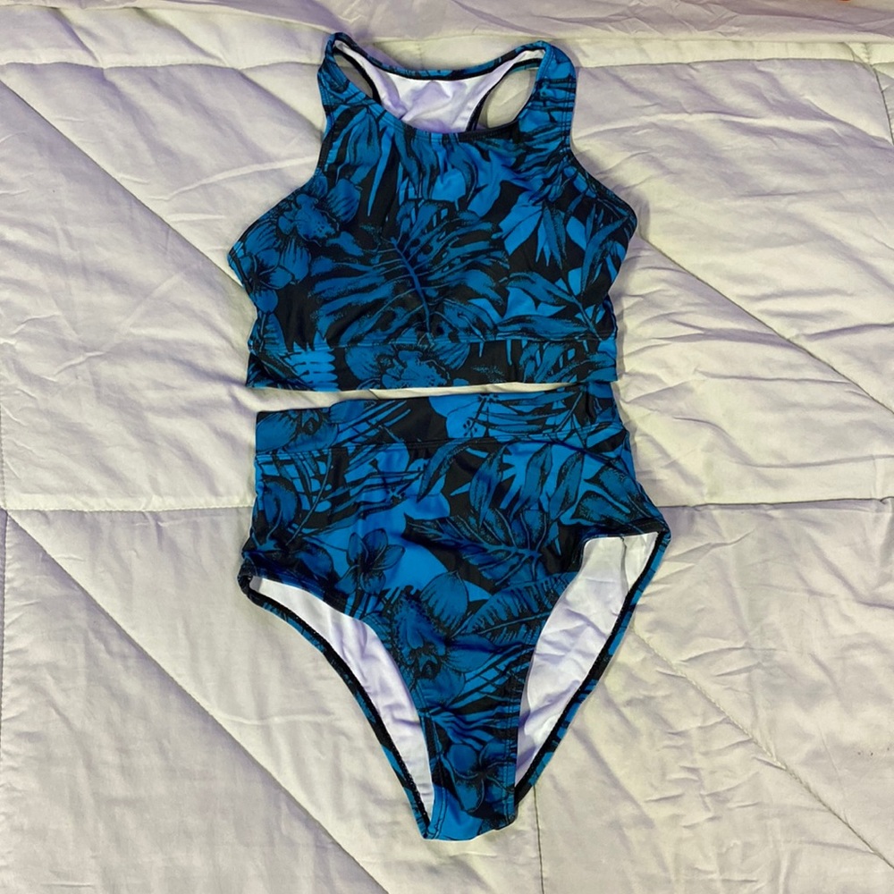 Brand Shein, Size XS, Color Blue and Black